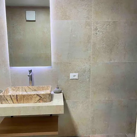 아파트 Luxury Suite, Sea View Center 500mbs